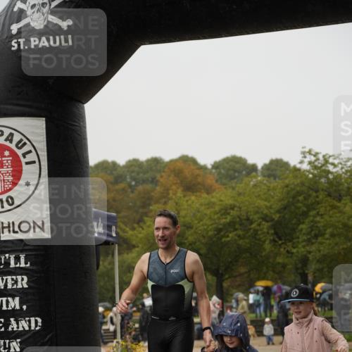 13.09.2026 - Stadtparktriathlon Patografie http://msf.ph/oto/10273064 13.09.2026 12:44:14 Ziel 799, 835 meine-sportfotos.de
