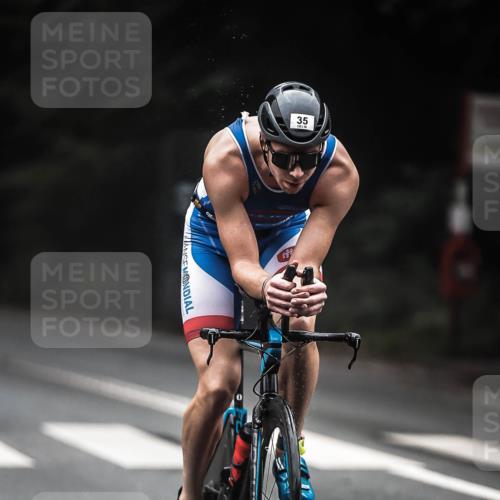 13.09.2026 - Stadtparktriathlon H.Heesch http://msf.ph/oto/10273120 13.09.2026 08:58:52 Radfahren 5, 22, 35, 131, 140 meine-sportfotos.de