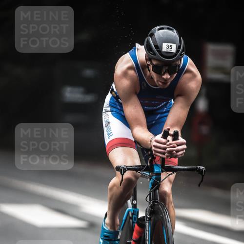 13.09.2026 - Stadtparktriathlon H.Heesch http://msf.ph/oto/10273123 13.09.2026 08:58:52 Radfahren 5, 22, 35, 131, 140 meine-sportfotos.de