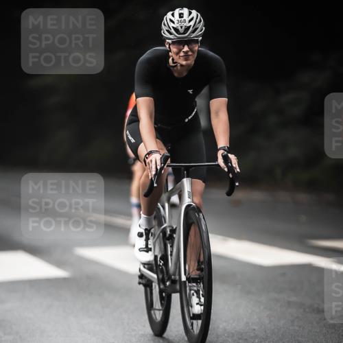 13.09.2026 - Stadtparktriathlon H.Heesch http://msf.ph/oto/10273124 13.09.2026 10:26:23 Radfahren 261, 359, 368 meine-sportfotos.de