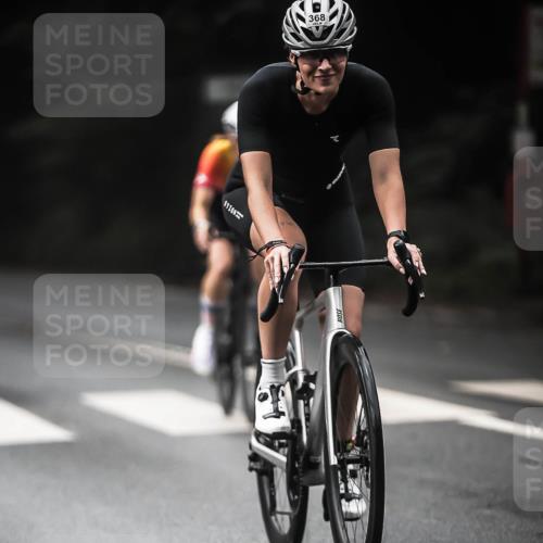 13.09.2026 - Stadtparktriathlon H.Heesch http://msf.ph/oto/10273128 13.09.2026 10:26:23 Radfahren 261, 359, 368 meine-sportfotos.de