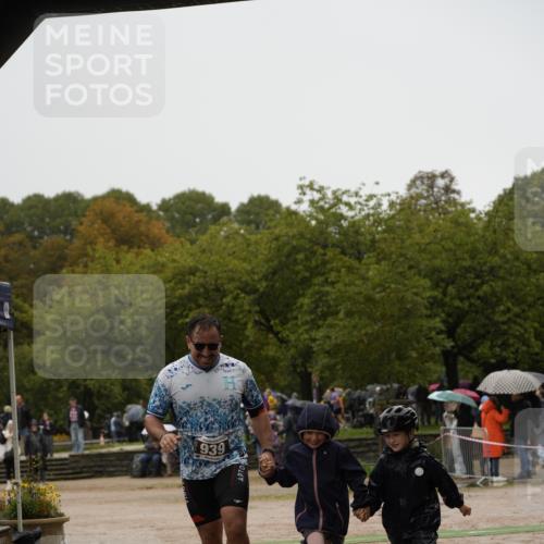 13.09.2026 - Stadtparktriathlon Patografie http://msf.ph/oto/10273178 13.09.2026 12:45:30 Ziel 939, 985 meine-sportfotos.de