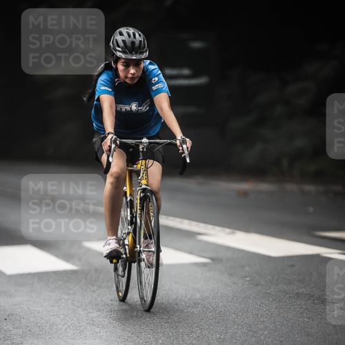 13.09.2026 - Stadtparktriathlon H.Heesch http://msf.ph/oto/10273188 13.09.2026 10:26:32 Radfahren 261, 269, 330, 351, 444, 447, 463 meine-sportfotos.de