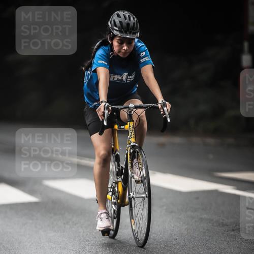 13.09.2026 - Stadtparktriathlon H.Heesch http://msf.ph/oto/10273196 13.09.2026 10:26:32 Radfahren 261, 269, 330, 351, 444, 447, 463 meine-sportfotos.de