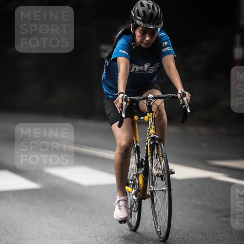 13.09.2026 - Stadtparktriathlon H.Heesch http://msf.ph/oto/10273199 13.09.2026 10:26:33 Radfahren 261, 269, 330, 345, 351, 444, 447, 463 meine-sportfotos.de