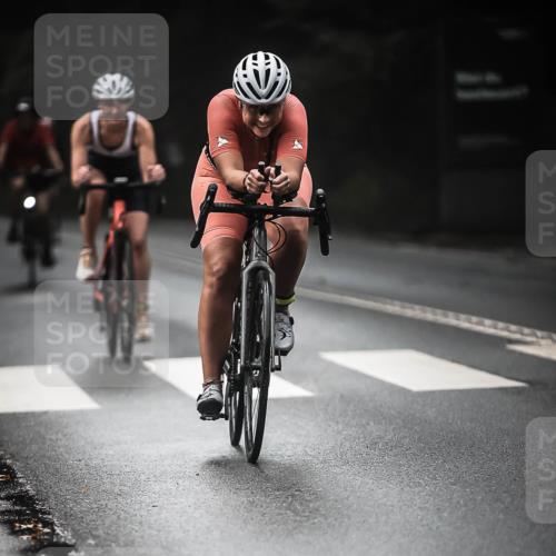 13.09.2026 - Stadtparktriathlon H.Heesch http://msf.ph/oto/10273202 13.09.2026 10:26:33 Radfahren 261, 269, 330, 345, 351, 444, 447, 463 meine-sportfotos.de