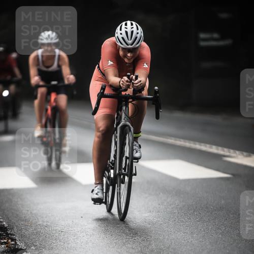 13.09.2026 - Stadtparktriathlon H.Heesch http://msf.ph/oto/10273206 13.09.2026 10:26:33 Radfahren 261, 269, 330, 345, 351, 444, 447, 463 meine-sportfotos.de