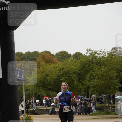 13.09.2026 - Stadtparktriathlon Patografie http://msf.ph/oto/10273222 13.09.2026 12:45:40 Ziel 767, 985 meine-sportfotos.de