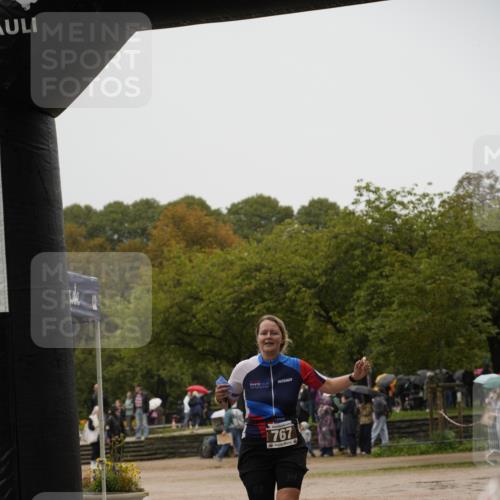 13.09.2026 - Stadtparktriathlon Patografie http://msf.ph/oto/10273229 13.09.2026 12:45:40 Ziel 767, 985 meine-sportfotos.de