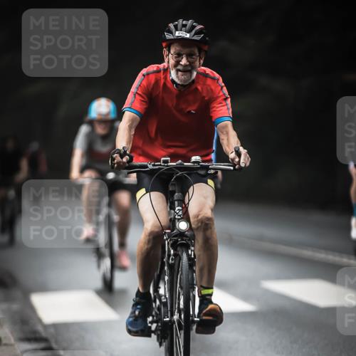 13.09.2026 - Stadtparktriathlon H.Heesch http://msf.ph/oto/10273248 13.09.2026 10:26:37 Radfahren 221, 251, 269, 292, 330, 345, 351, 444, 447, 463 meine-sportfotos.de