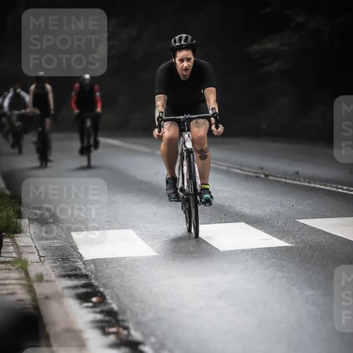 13.09.2026 - Stadtparktriathlon H.Heesch http://msf.ph/oto/10273289 13.09.2026 10:26:40 Radfahren 221, 225, 251, 269, 292, 345, 361, 444, 447, 463 meine-sportfotos.de