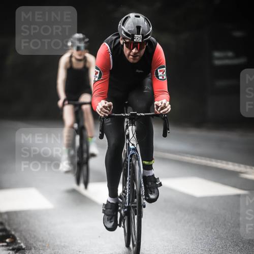 13.09.2026 - Stadtparktriathlon H.Heesch http://msf.ph/oto/10273326 13.09.2026 10:26:44 Radfahren 221, 225, 251, 269, 292, 329, 345, 361, 463 meine-sportfotos.de
