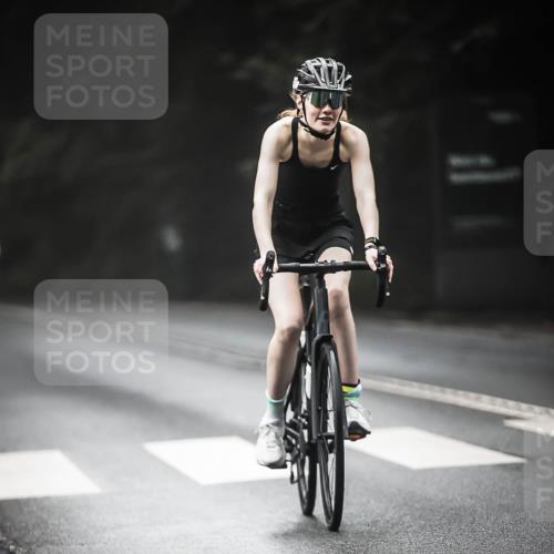 13.09.2026 - Stadtparktriathlon H.Heesch http://msf.ph/oto/10273336 13.09.2026 10:26:45 Radfahren 221, 225, 251, 292, 329, 345, 361, 382, 399 meine-sportfotos.de
