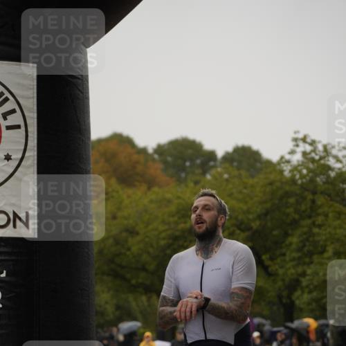 13.09.2026 - Stadtparktriathlon Patografie http://msf.ph/oto/10273381 13.09.2026 12:47:38 Ziel 952 meine-sportfotos.de