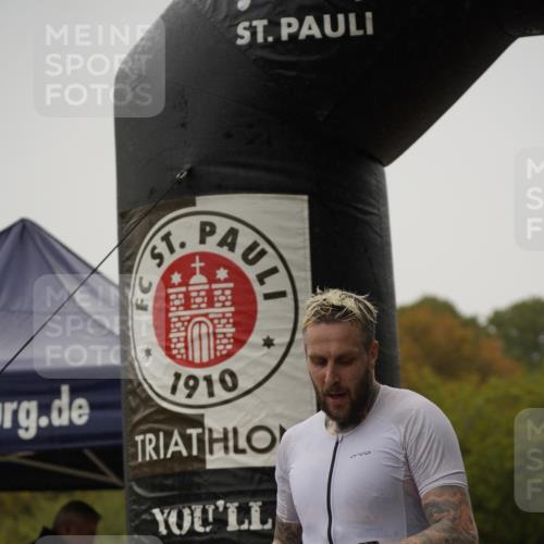 13.09.2026 - Stadtparktriathlon Patografie http://msf.ph/oto/10273387 13.09.2026 12:47:39 Ziel 952 meine-sportfotos.de