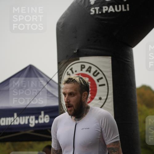 13.09.2026 - Stadtparktriathlon Patografie http://msf.ph/oto/10273396 13.09.2026 12:47:40 Ziel 952 meine-sportfotos.de