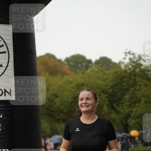 13.09.2026 - Stadtparktriathlon Patografie http://msf.ph/oto/10273485 13.09.2026 12:49:20 Ziel 828, 1800 meine-sportfotos.de