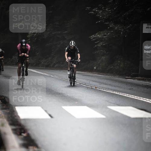 13.09.2026 - Stadtparktriathlon H.Heesch http://msf.ph/oto/10273503 13.09.2026 08:59:48 Radfahren 1, 2, 17, 69, 110, 112, 123, 141 meine-sportfotos.de