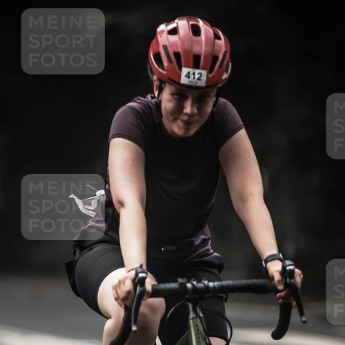 13.09.2026 - Stadtparktriathlon H.Heesch http://msf.ph/oto/10273516 13.09.2026 10:27:06 Radfahren 233, 243, 305, 405, 412, 459, 465 meine-sportfotos.de