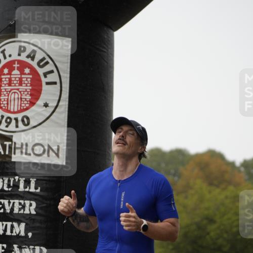 13.09.2026 - Stadtparktriathlon Patografie http://msf.ph/oto/10273518 13.09.2026 12:49:52 Ziel 888, 920 meine-sportfotos.de