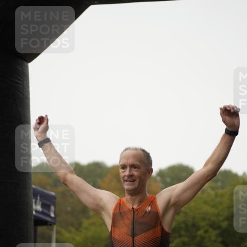 13.09.2026 - Stadtparktriathlon Patografie http://msf.ph/oto/10273540 13.09.2026 12:49:57 Ziel 888, 920 meine-sportfotos.de