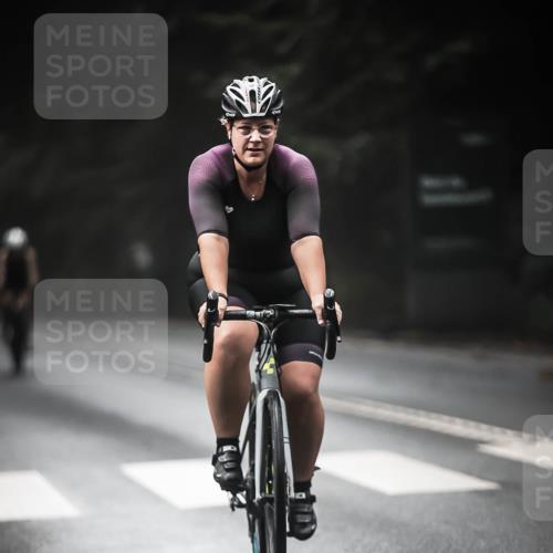 13.09.2026 - Stadtparktriathlon H.Heesch http://msf.ph/oto/10273590 13.09.2026 10:27:13 Radfahren 233, 243, 254, 305, 309, 389, 394, 402, 405, 459 meine-sportfotos.de