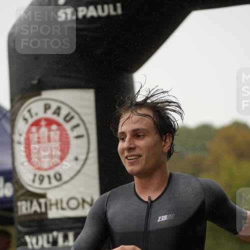 13.09.2026 - Stadtparktriathlon Patografie http://msf.ph/oto/10273604 13.09.2026 12:50:37 Ziel 878 meine-sportfotos.de