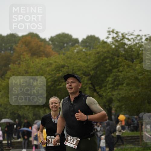13.09.2026 - Stadtparktriathlon Patografie http://msf.ph/oto/10273610 13.09.2026 12:50:49 Ziel 761, 933 meine-sportfotos.de