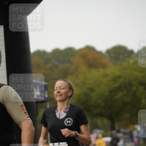 13.09.2026 - Stadtparktriathlon Patografie http://msf.ph/oto/10273620 13.09.2026 12:50:51 Ziel 761, 933 meine-sportfotos.de