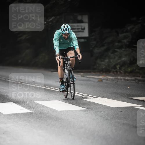 13.09.2026 - Stadtparktriathlon H.Heesch http://msf.ph/oto/10273624 13.09.2026 10:27:18 Radfahren 254, 274, 309, 389, 394, 402 meine-sportfotos.de