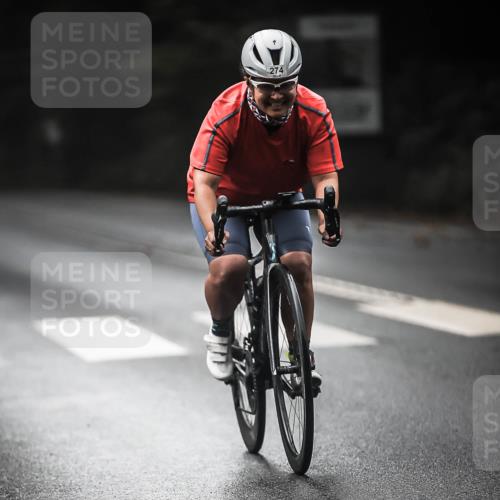 13.09.2026 - Stadtparktriathlon H.Heesch http://msf.ph/oto/10273675 13.09.2026 10:27:22 Radfahren 254, 274, 389, 402 meine-sportfotos.de