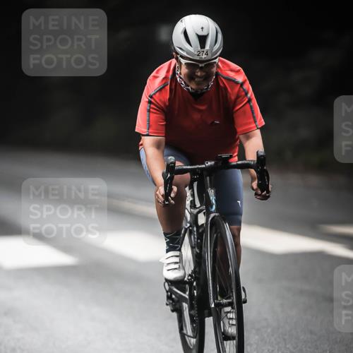 13.09.2026 - Stadtparktriathlon H.Heesch http://msf.ph/oto/10273682 13.09.2026 10:27:22 Radfahren 254, 274, 389, 402 meine-sportfotos.de