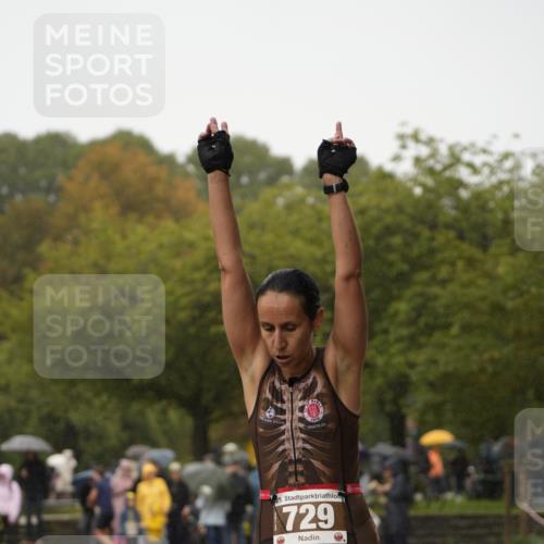 13.09.2026 - Stadtparktriathlon Patografie http://msf.ph/oto/10273689 13.09.2026 12:51:32 Ziel 729 meine-sportfotos.de