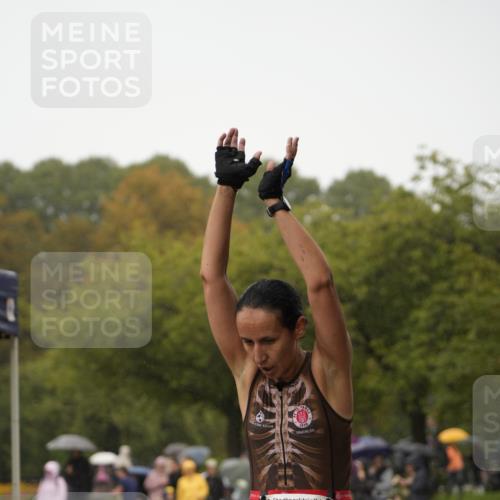 13.09.2026 - Stadtparktriathlon Patografie http://msf.ph/oto/10273695 13.09.2026 12:51:32 Ziel 729 meine-sportfotos.de