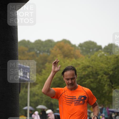 13.09.2026 - Stadtparktriathlon Patografie http://msf.ph/oto/10273753 13.09.2026 12:52:14 Ziel 899 meine-sportfotos.de