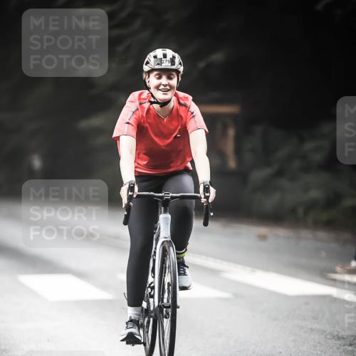 13.09.2026 - Stadtparktriathlon H.Heesch http://msf.ph/oto/10273767 13.09.2026 10:28:00 Radfahren 279 meine-sportfotos.de