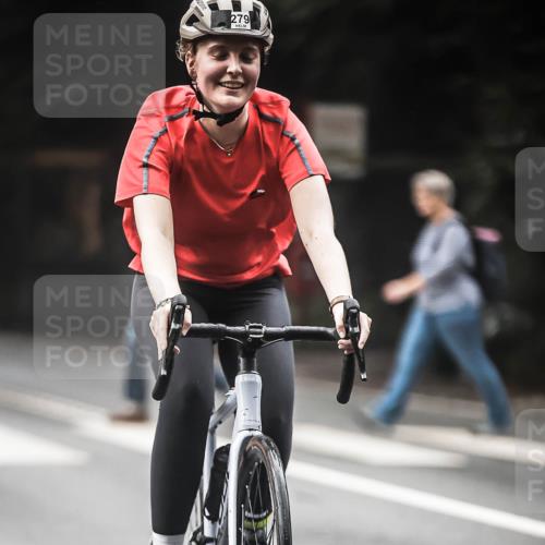 13.09.2026 - Stadtparktriathlon H.Heesch http://msf.ph/oto/10273782 13.09.2026 10:28:00 Radfahren 279 meine-sportfotos.de