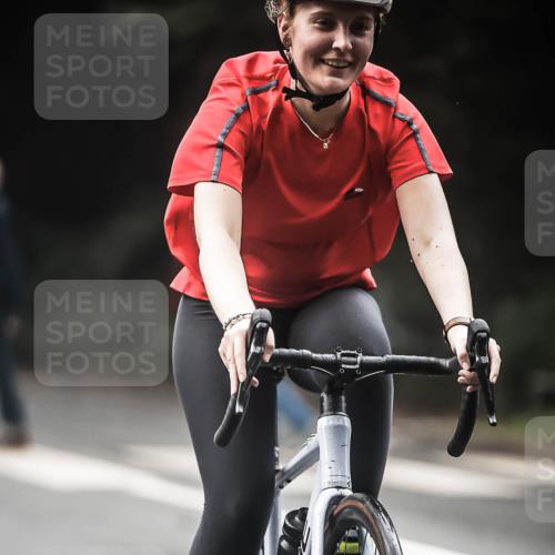 13.09.2026 - Stadtparktriathlon H.Heesch http://msf.ph/oto/10273789 13.09.2026 10:28:00 Radfahren 279 meine-sportfotos.de