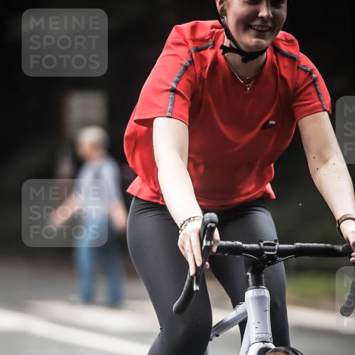 13.09.2026 - Stadtparktriathlon H.Heesch http://msf.ph/oto/10273793 13.09.2026 10:28:01 Radfahren 279 meine-sportfotos.de