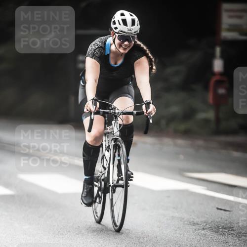 13.09.2026 - Stadtparktriathlon H.Heesch http://msf.ph/oto/10273810 13.09.2026 10:28:12 Radfahren 229, 347, 439 meine-sportfotos.de