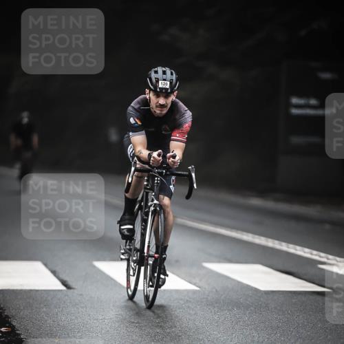 13.09.2026 - Stadtparktriathlon H.Heesch http://msf.ph/oto/10273891 13.09.2026 09:01:09 Radfahren 88, 100, 117, 120 meine-sportfotos.de