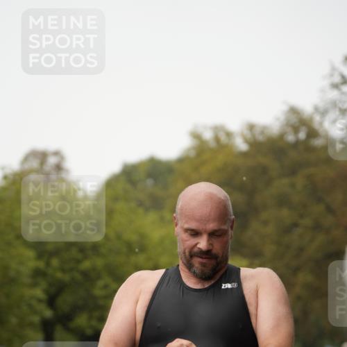13.09.2026 - Stadtparktriathlon Patografie http://msf.ph/oto/10273901 13.09.2026 12:53:41 Ziel 934, 964, 965 meine-sportfotos.de