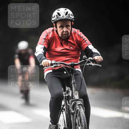 13.09.2026 - Stadtparktriathlon H.Heesch http://msf.ph/oto/10273902 13.09.2026 10:28:21 Radfahren 229, 253, 270, 273, 286, 346, 372, 383, 406, 434, 439 meine-sportfotos.de