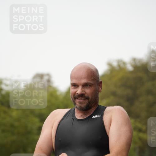 13.09.2026 - Stadtparktriathlon Patografie http://msf.ph/oto/10273908 13.09.2026 12:53:41 Ziel 934, 964, 965 meine-sportfotos.de