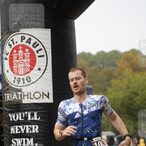 13.09.2026 - Stadtparktriathlon Patografie http://msf.ph/oto/10273940 13.09.2026 12:54:13 Ziel 1001 meine-sportfotos.de
