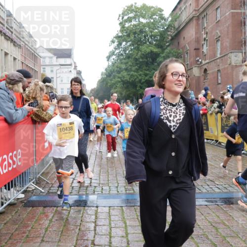 13.09.2026 - Kiel Lauf Yannick Fuchs http://msf.ph/oto/10273941 13.09.2026 08:36:31 Ziel 516, 874, 1407, 1727, 1829, 1875, 3246, 3532, 3868, 4495, 4500, 5658, 5842, 6308, 6452, 6469, 6470, 6474, 6475, 7136, 7811, 8804, 9505, 10064, 10891, 11592, 11782, 12504, 71, 119, 308, 440, 464, 465, 569, 690, 740, 832, 858, 923, 1551, 1552, 1648, 1690, 2310, 2328, 2618, 2621, 2882, 2911, 3053, 3149, 3434, 3656, 3689, 4002, 4007, 4473, 4474, 5481, 5486, 5499, 5842, 6022, 6101, 6143, 6491, 7128, 1031, 1690, 2618, 6446 meine-sportfotos.de
