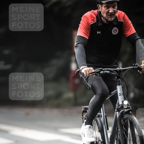 13.09.2026 - Stadtparktriathlon H.Heesch http://msf.ph/oto/10273943 13.09.2026 10:28:24 Radfahren 253, 270, 273, 286, 346, 372, 376, 383, 406, 434 meine-sportfotos.de