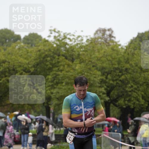 13.09.2026 - Stadtparktriathlon Patografie http://msf.ph/oto/10274007 13.09.2026 12:55:34 Ziel 980, 1028, 1037, 1051 meine-sportfotos.de