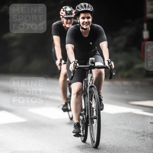 13.09.2026 - Stadtparktriathlon H.Heesch http://msf.ph/oto/10274031 13.09.2026 10:28:31 Radfahren 247, 267, 346, 372, 376, 377, 378, 406, 414 meine-sportfotos.de