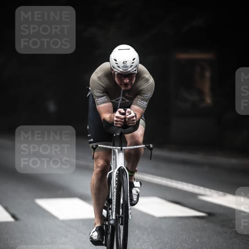13.09.2026 - Stadtparktriathlon H.Heesch http://msf.ph/oto/10274091 13.09.2026 09:01:55 Radfahren 47, 49, 51, 64, 70, 122 meine-sportfotos.de